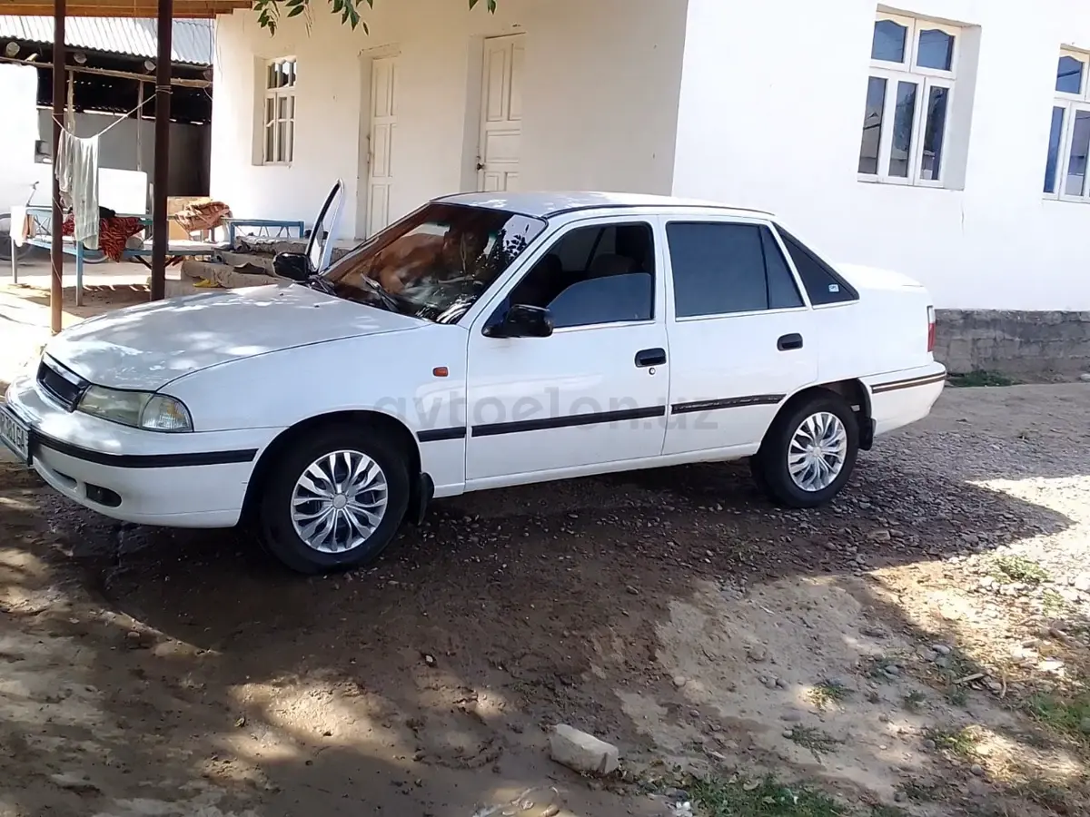 Daewoo Nexia — 3