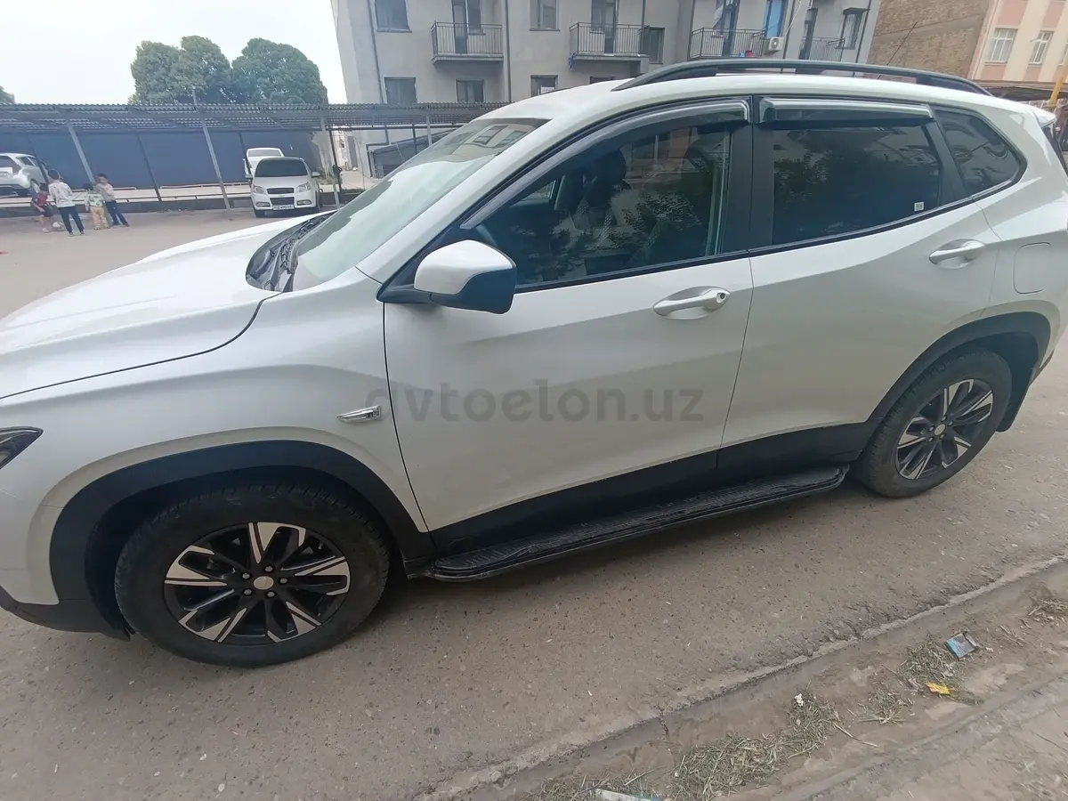 Chevrolet Tracker 2023 — 2