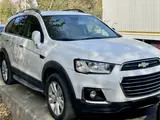 Белый Chevrolet Captiva, 5 позиция 2013 года, КПП Вариатор, в Ургенч за ~13 389 y.e. id6703799, Фото №1