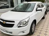 Белый Chevrolet Cobalt, 2 позиция 2024 года, КПП Механика, в Навои за ~13 155 y.e. id5035909, Фото №1