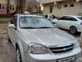 Серебристый Chevrolet Lacetti, 3 позиция 2009 года, КПП Автомат, в Ташкент за 6 500 y.e. id5024024