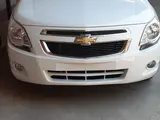 Белый Chevrolet Cobalt, 4 позиция 2024 года, КПП Автомат, в Маргилан за 13 000 y.e. id5205108, Фото №1