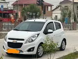 Белый Chevrolet Spark, 4 позиция 2022 года, КПП Автомат, в Ургенч за 10 100 y.e. id5259733