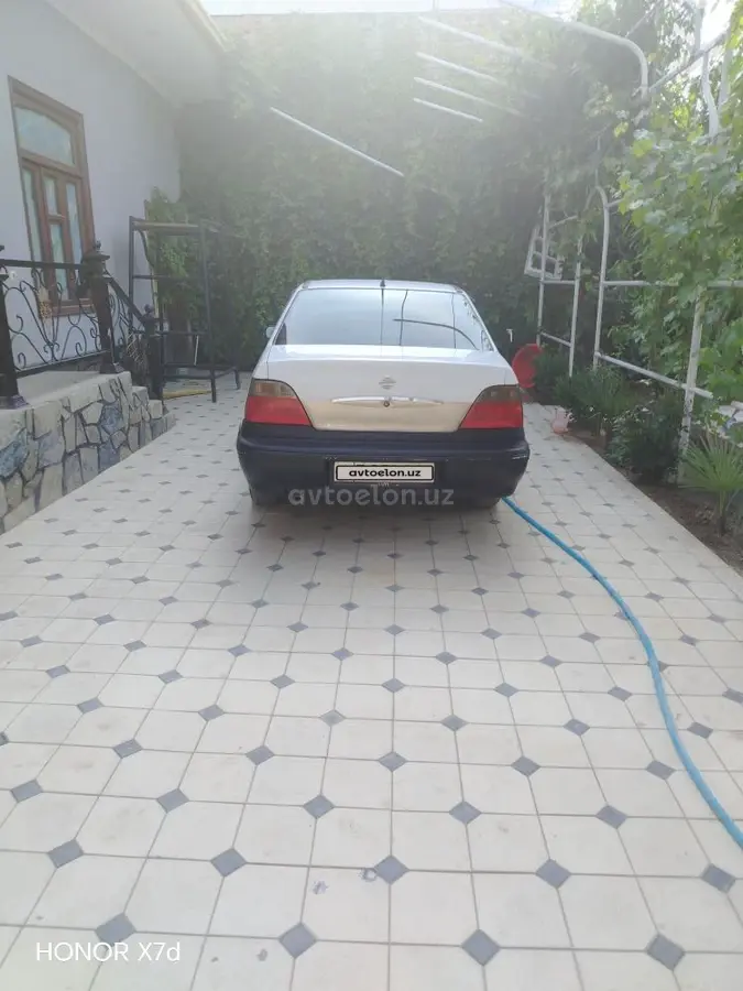 Daewoo Nexia — 3