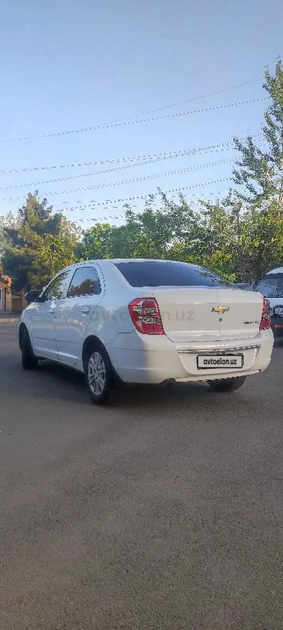 Chevrolet Cobalt 2022 — 4