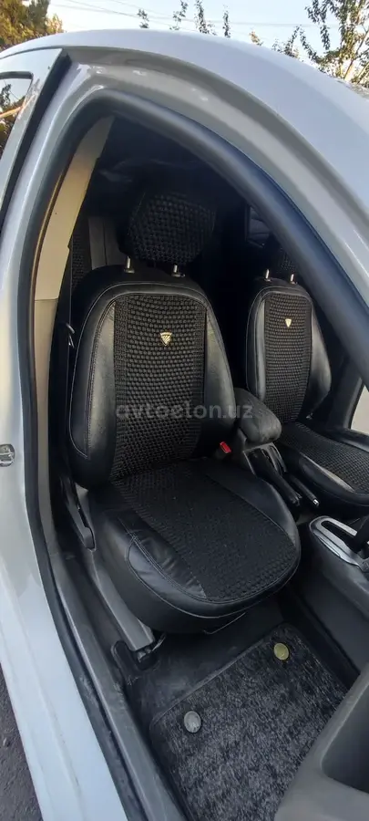 Chevrolet Cobalt 2022 — 6