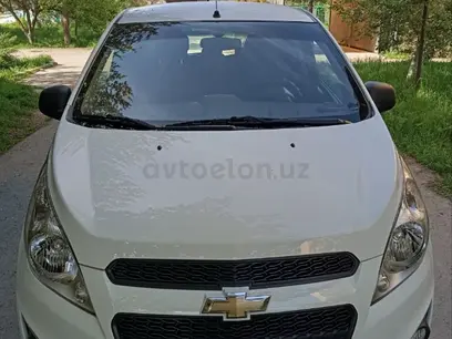Oq Chevrolet Spark, 2 pozitsiya 2020 yil, КПП Mexanika, shahar Toshkent uchun 8 300 у.е. id4974092