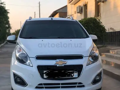 Белый Chevrolet Spark, 4 евро позиция 2022 года, КПП Автомат, в Термез за ~10 919 y.e. id5089035