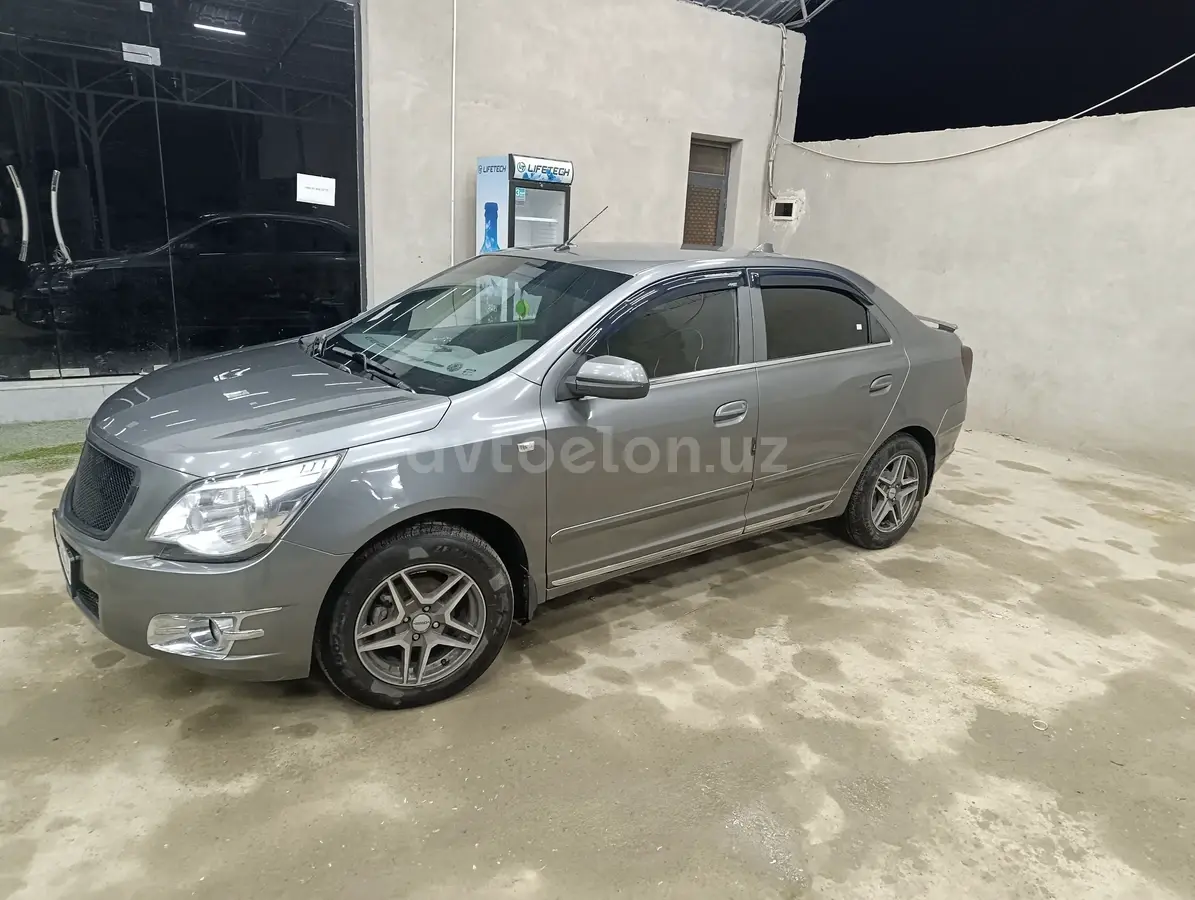 Chevrolet Cobalt 2015 — 2
