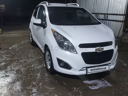 Белый Chevrolet Spark, 2 позиция 2018 года, КПП Механика, в Турткульский район за ~7 516 y.e. id5082254