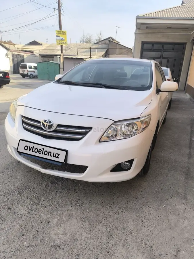 Toyota Corolla — 5