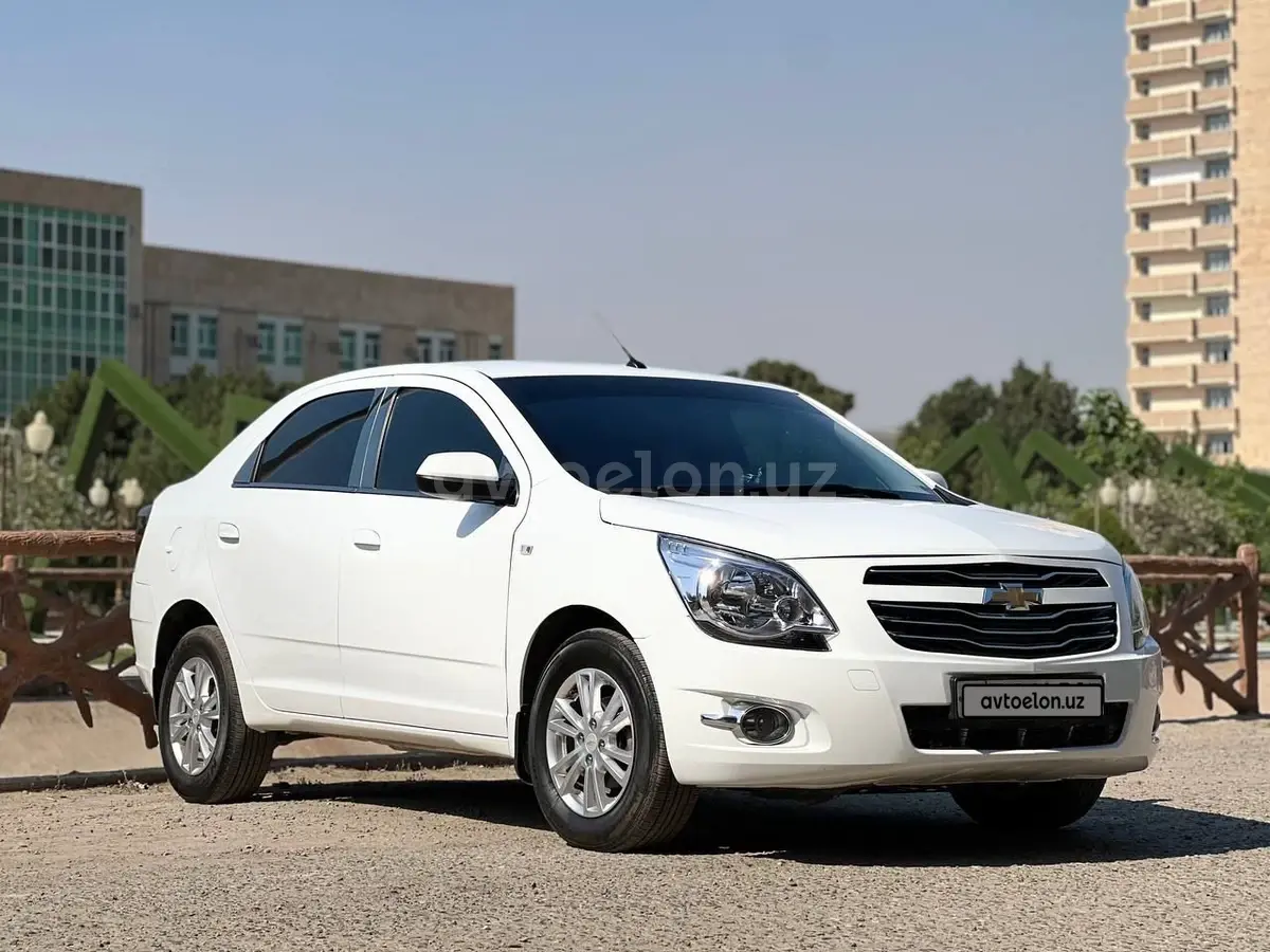Chevrolet Cobalt 2022 — 3