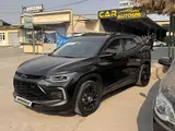 Chevrolet Tracker, 3 позиция 2021 года, в Наманган за 16 500 y.e. id6715775, Фото №1