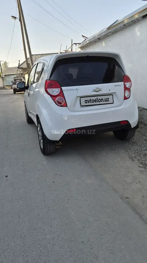Chevrolet Spark 2013 — 2