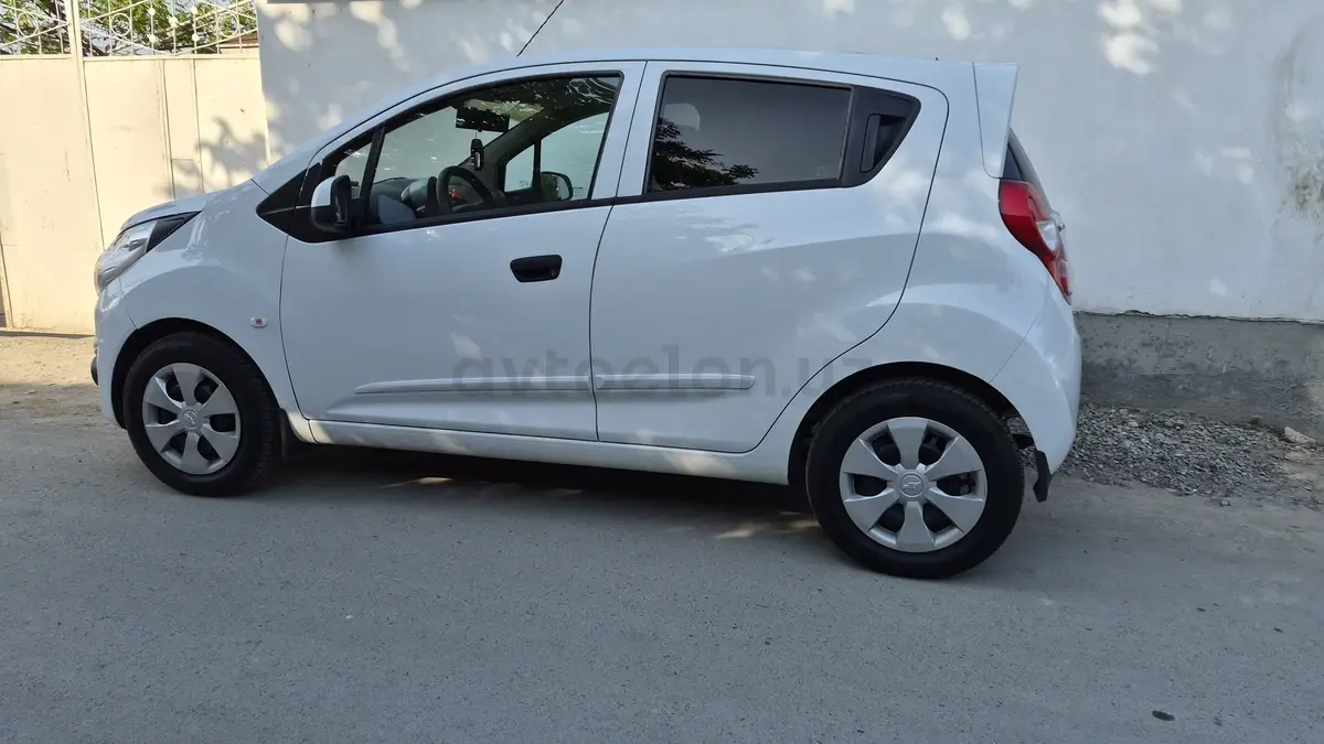 Chevrolet Spark 2013 — 3