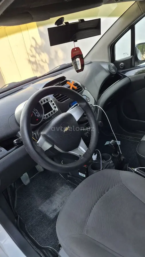 Chevrolet Spark 2013 — 4