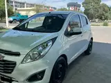 Белый Chevrolet Spark, 2 евро позиция 2019 года, КПП Механика, в Бухара за 7 000 y.e. id5192147, Фото №1