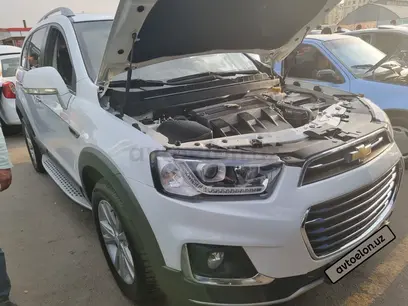 Белый Chevrolet Captiva, 4 позиция 2011 года, КПП Автомат, в Ташкент за 12 200 y.e. id6713506