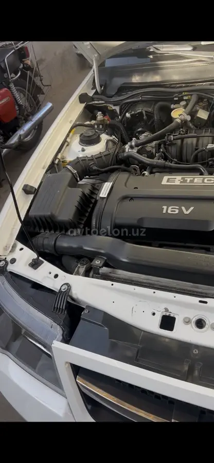 Daewoo Nexia II — 3