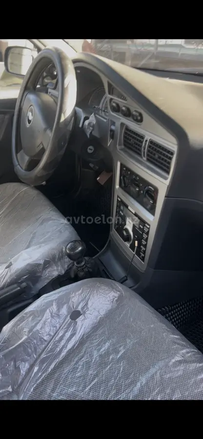 Daewoo Nexia II — 7