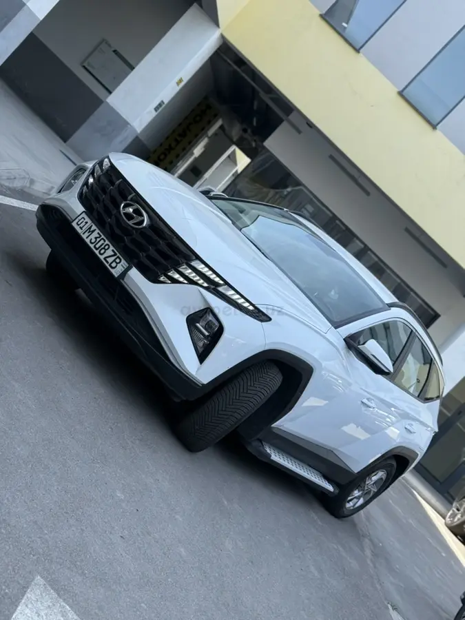 Hyundai Tucson — 2