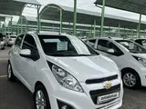 Белый Chevrolet Spark, 4 позиция 2022 года, КПП Автомат, в Ташкент за 10 500 y.e. id5036328, Фото №1