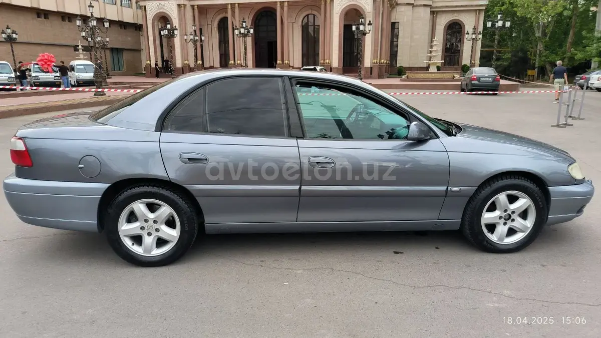 Opel Omega 2003 — 4