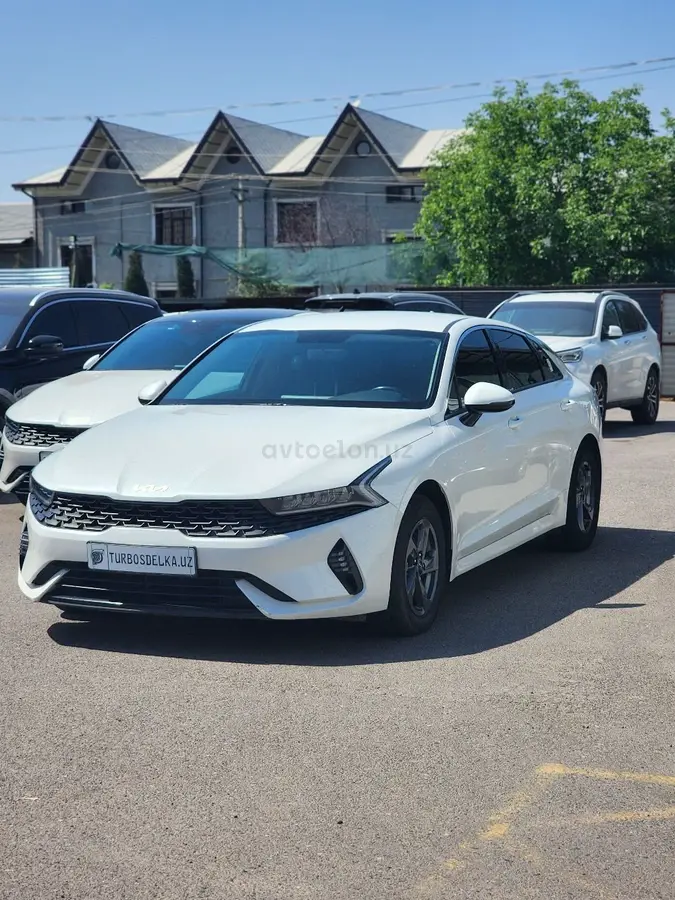 Kia K5