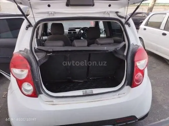 Chevrolet Spark 2022 — 10