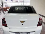 Белый Chevrolet Cobalt, 1 позиция 2018 года, КПП Механика, в Фергана за 8 200 y.e. id5219639, Фото №1