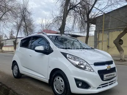 Oq Chevrolet Spark, 4 pozitsiya EVRO 2021 yil, КПП Avtomat, shahar Toshkent uchun 11 000 у.е. id4460059