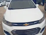 Белый Chevrolet Tracker, 3 позиция 2019 года, КПП Автомат, в Денау за ~13 350 y.e. id6764764, Фото №1