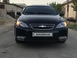 Qora Chevrolet Gentra, 3 pozitsiya 2024 yil, КПП Avtomat, shahar Denov uchun 16 400 у.е. id6439514, Fotosurat №1