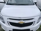Белый Chevrolet Cobalt 2023 года, КПП Автомат, в Янгиер за 13 200 y.e. id5029867, Фото №1