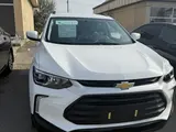 Белый Chevrolet Tracker, 1 позиция 2024 года, КПП Механика, в Андижан за 15 400 y.e. id6764062, Фото №1