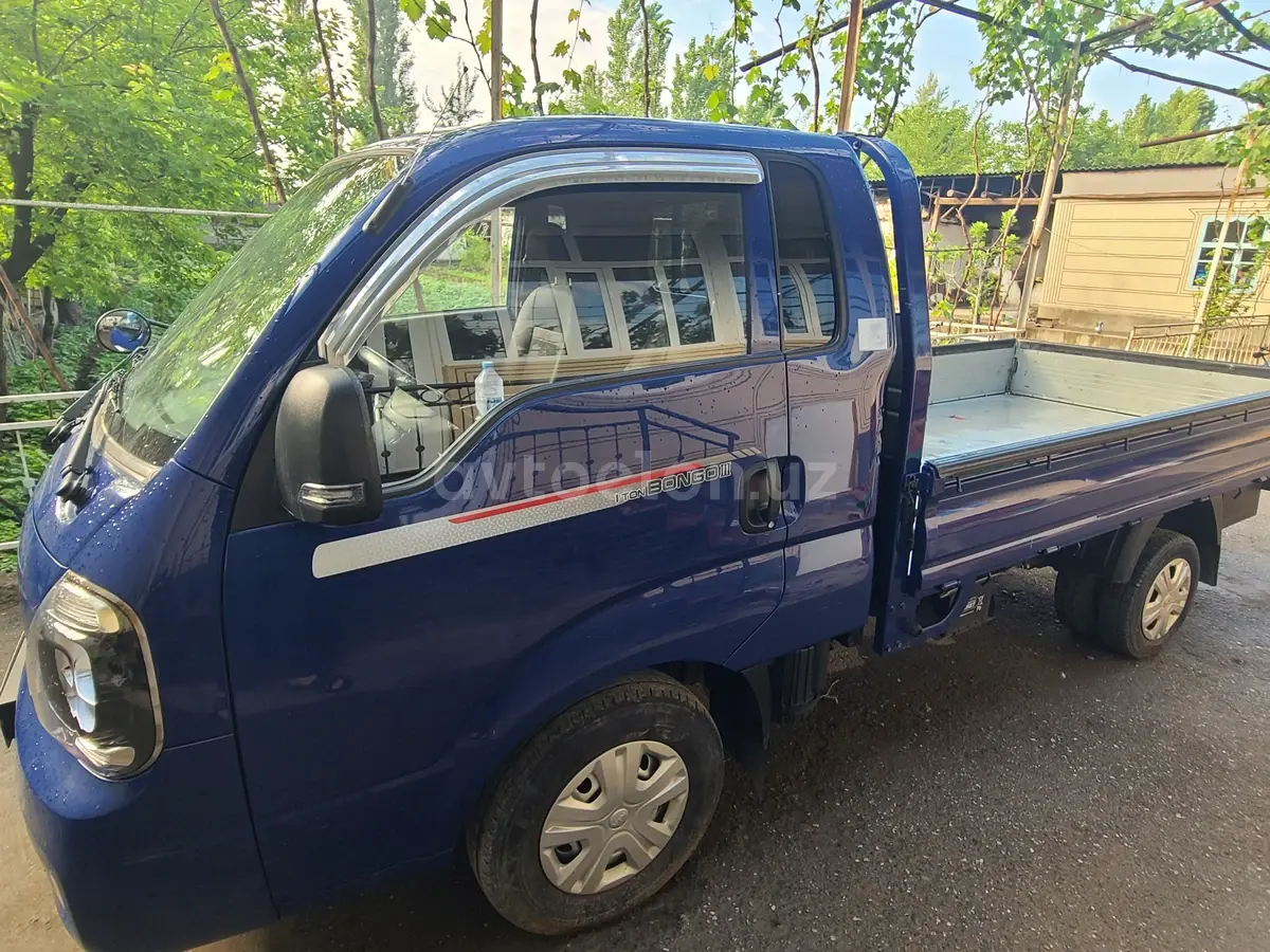Kia Bongo — 3