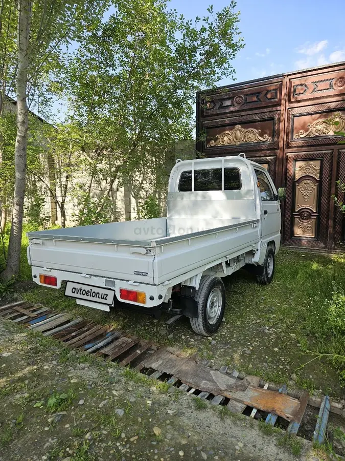 Chevrolet Labo 2022 — 2