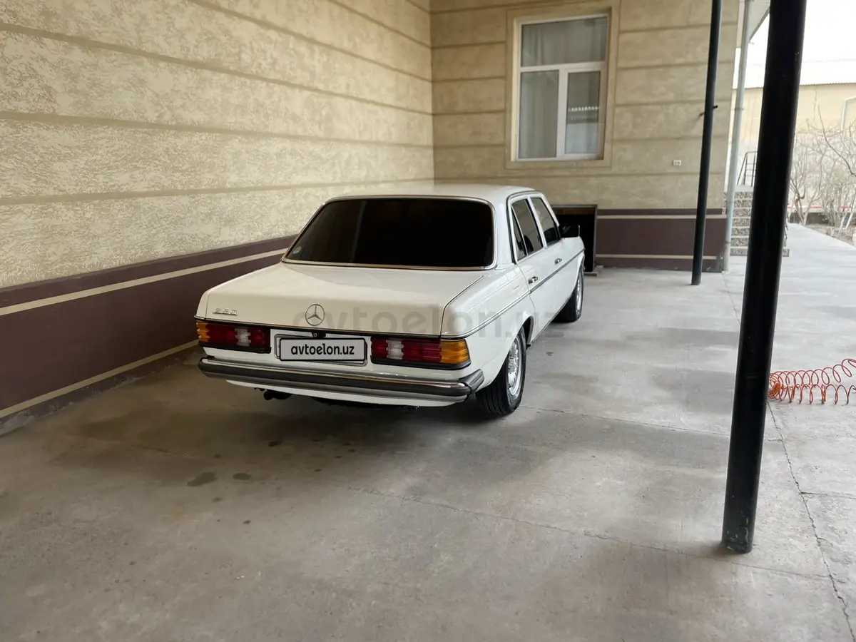 Mercedes-Benz E 250 — 6