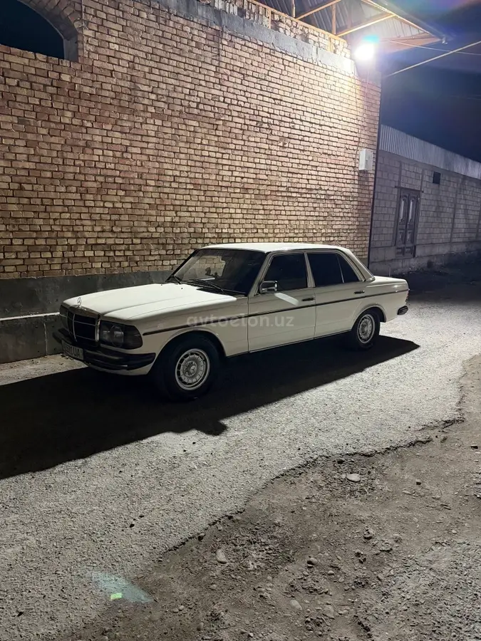 Mercedes-Benz E 250 — 7