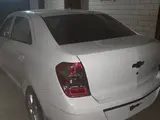 Белый Chevrolet Cobalt, 4 позиция 2024 года, КПП Автомат, в Шурчинский район за 13 300 y.e. id5230362, Фото №1