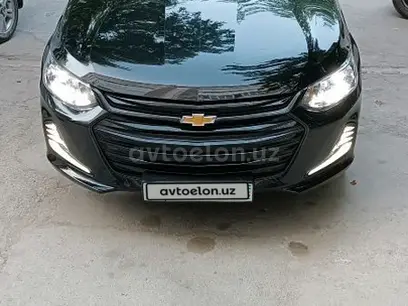 Черный Chevrolet Onix 2023 года, КПП Механика, в Навои за ~12 878 y.e. id5185129