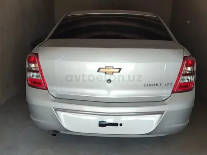 Серебристый Chevrolet Cobalt, 4 позиция 2024 года, КПП Автомат, в Багатский район за 13 000 y.e. id5171463