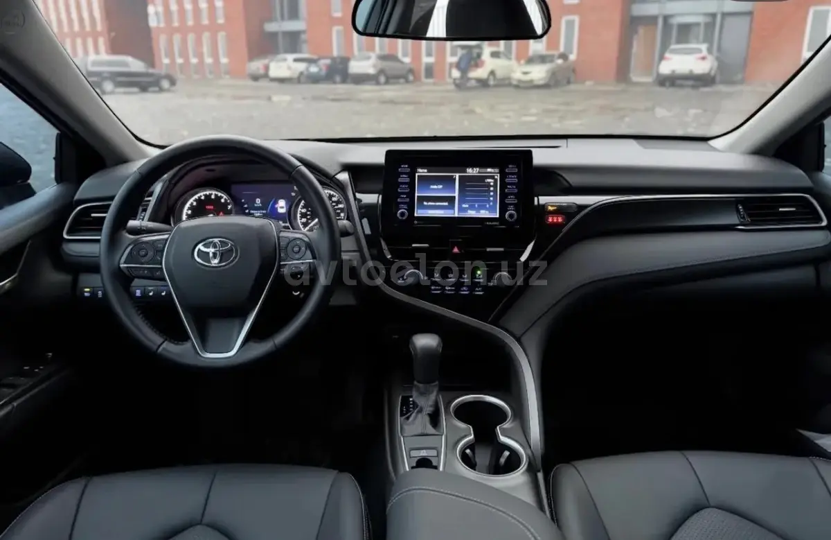 Toyota Camry — 5