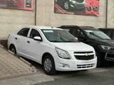 Белый Chevrolet Cobalt, 2 позиция 2024 года, КПП Механика, в Самарканд за ~13 141 y.e. id5035900, Фото №1