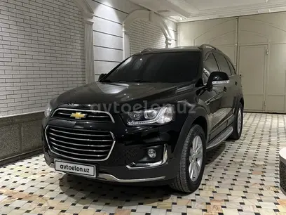 Черный Chevrolet Captiva, 4 позиция 2018 года, КПП Автомат, в Ташкент за 21 000 y.e. id5223698
