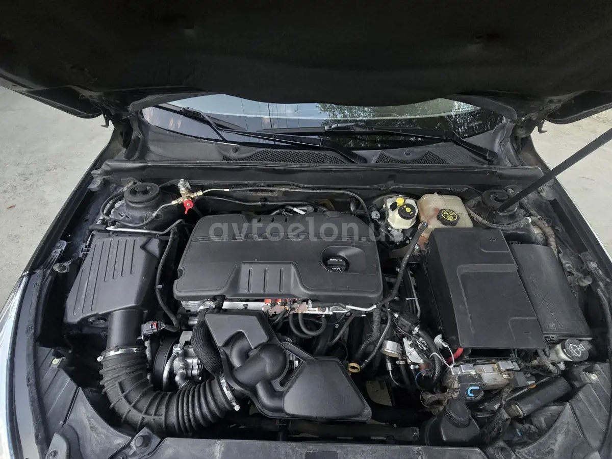 Chevrolet Malibu 2016 — 8