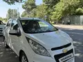 Белый Chevrolet Spark, 4 позиция 2022 года, КПП Автомат, в Ташкент за 10 500 y.e. id6461111