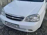 Белый Chevrolet Lacetti, 3 позиция 2011 года, КПП Автомат, в Фергана за 8 500 y.e. id5230381, Фото №1