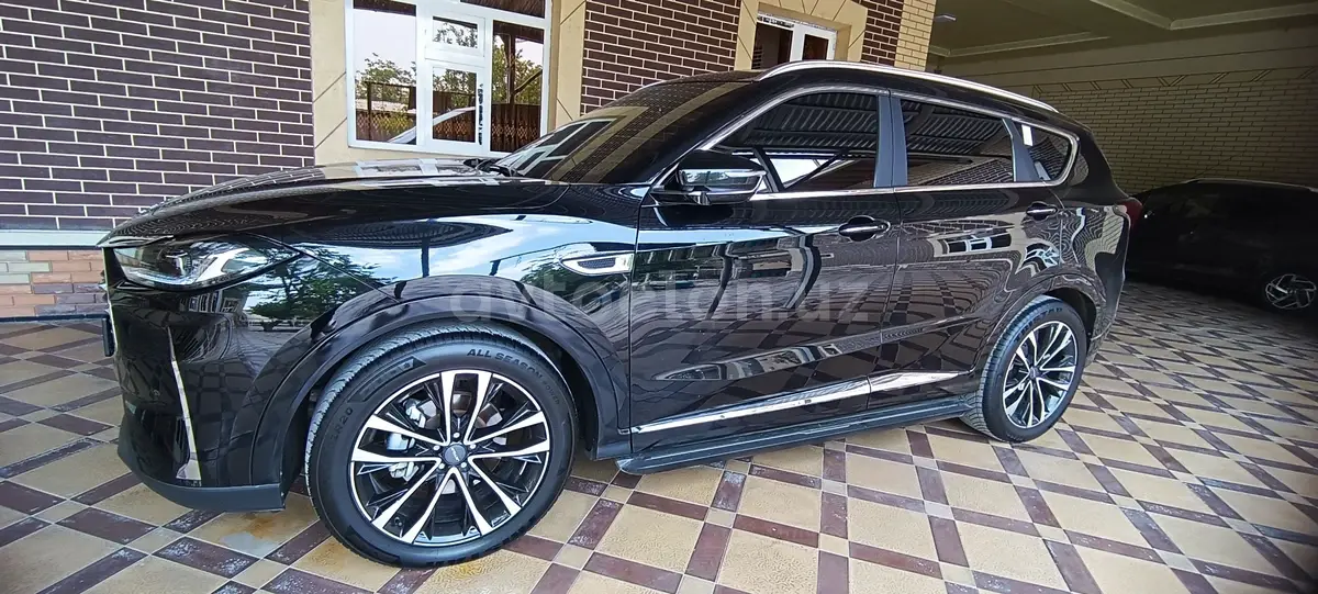 Jetour X70 Plus — 3