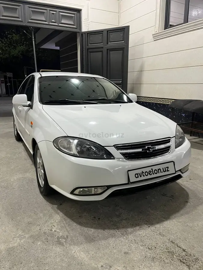 Chevrolet Gentra 2013